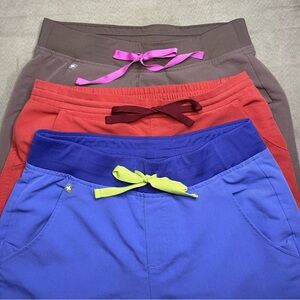 FIGS BUNDLE 3 pairs of FIGS pants size Small / Small Tall